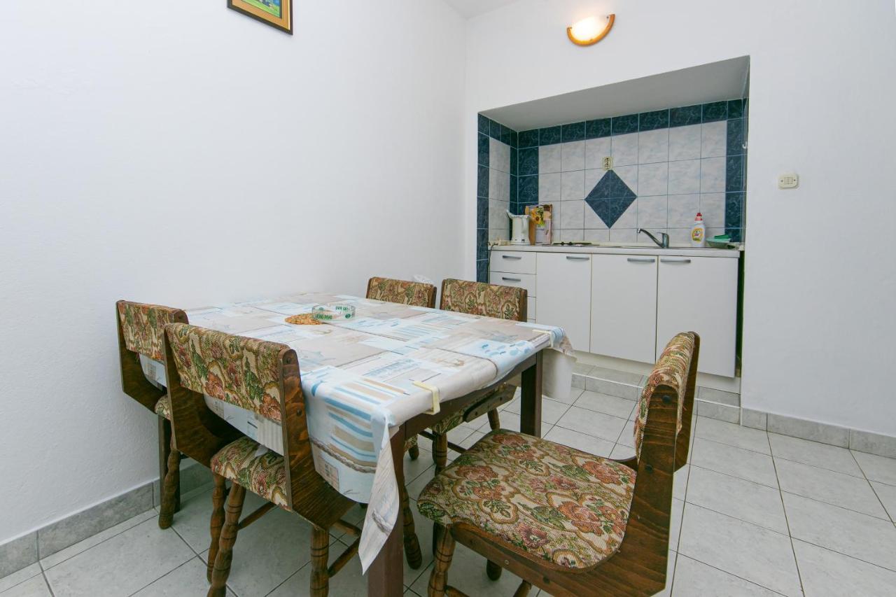 Apartments With A Parking Space Gradac, Makarska - 14708 Dış mekan fotoğraf